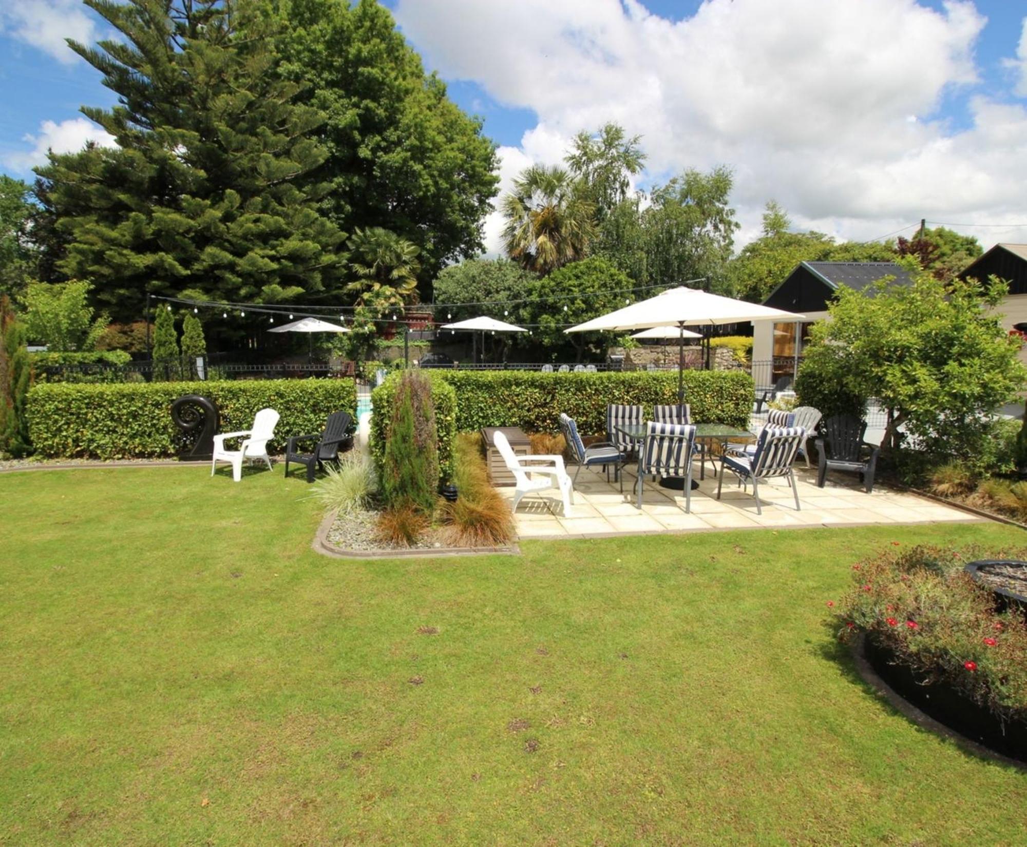 Amble Inn Motel มาสเตอร์ตัน ภายนอก รูปภาพ